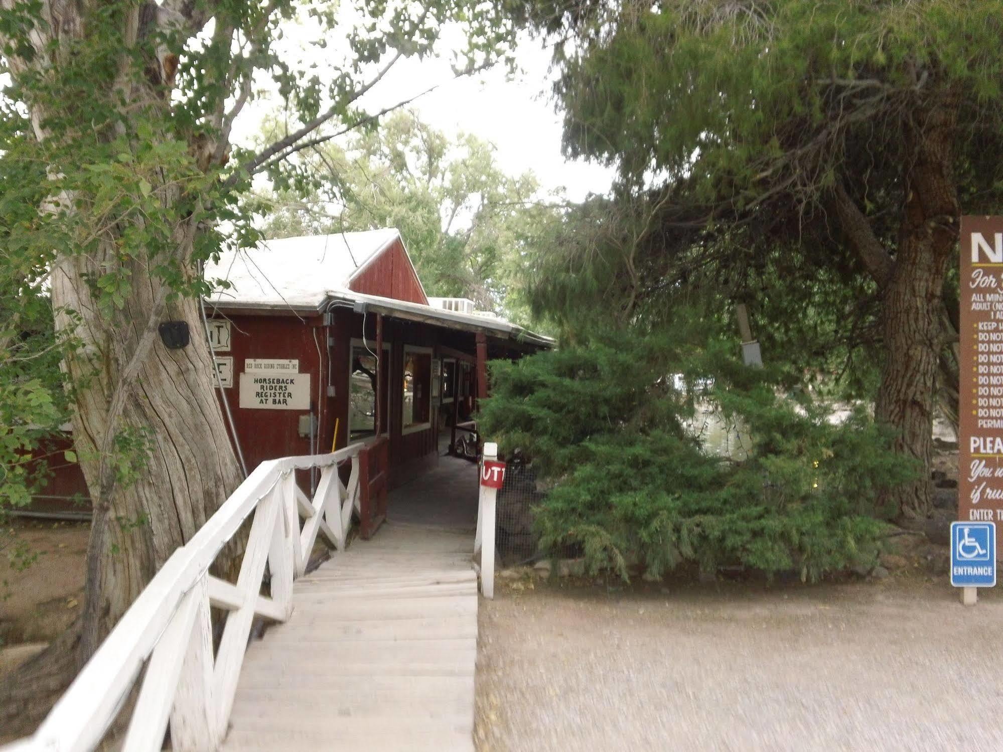 Bonnie Springs Ranch Motel Blue Diamond Extérieur photo
